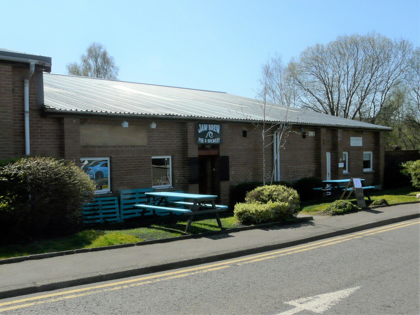 Jaw Brew