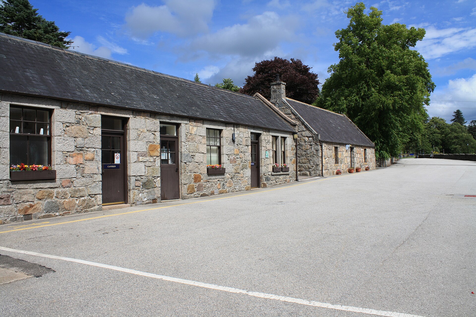Royal Lochnagar Distillery